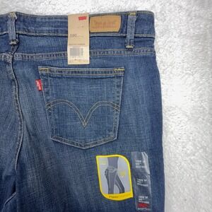 Levis 590 Bootcut Jeans Womens 16W M Blue Denim Figure Enhancer Curve Loving NEW